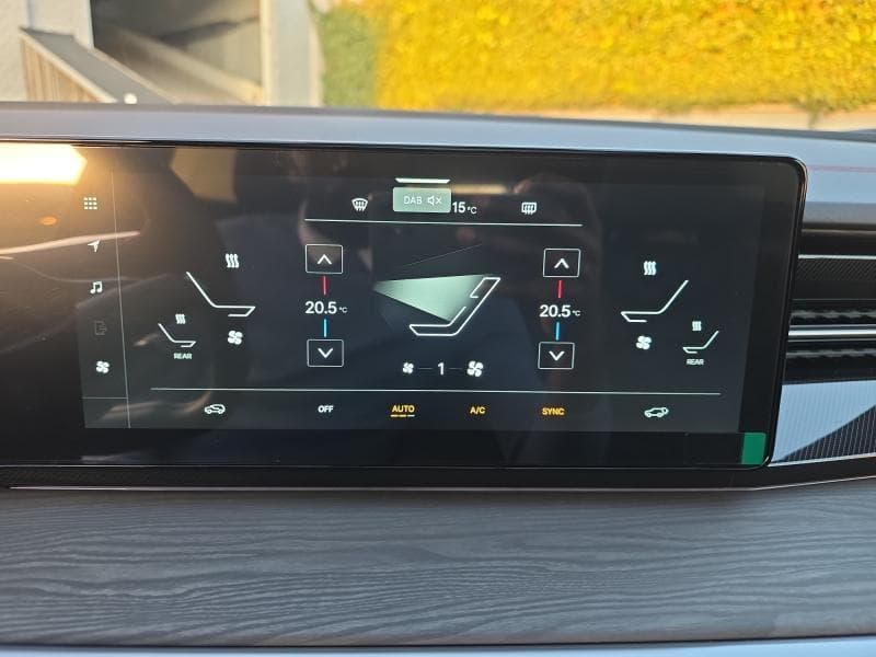 KGM ACTYON Titanium | 1.5 163 CV | Navi | Carplay | Cuir | Camera - 22