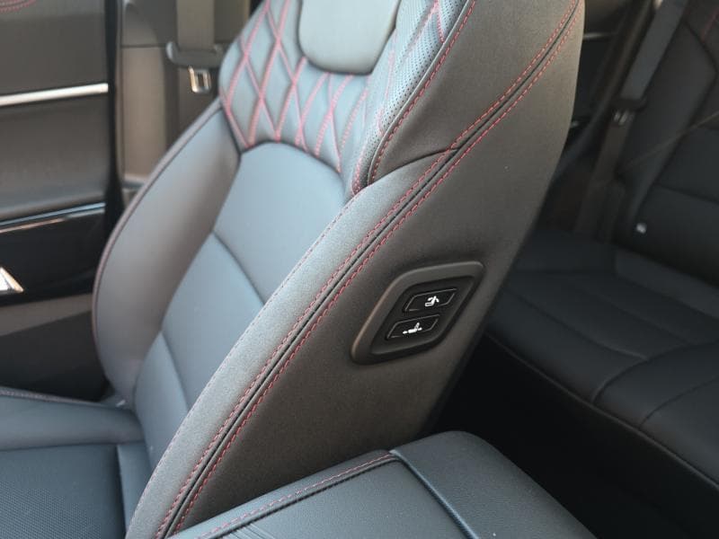 KGM ACTYON Titanium | 1.5 163 CV | Navi | Carplay | Cuir | Camera - 14