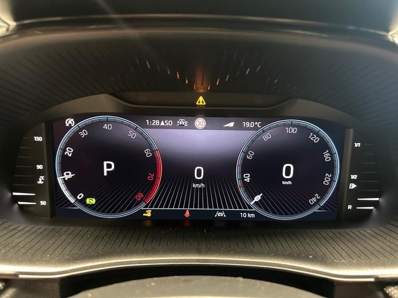 Skoda Fabia Selection | 1.0 TSI 115cv | Carplay | GPS | cruisecontrol - 15