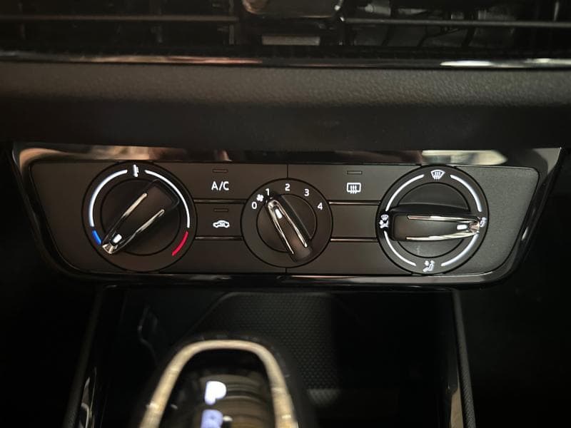 Skoda Fabia Selection | 1.0 TSI 115cv | Carplay | GPS | cruisecontrol - 23