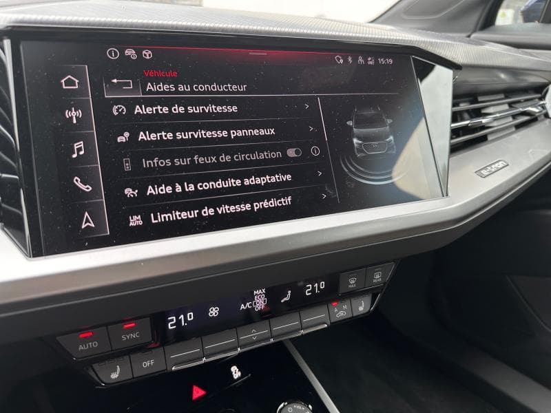Audi Q4 e-tron Corporate | 45 e-tron | Camera | GPS | Carplay | Sieges av chauffants | kms evolutifs - 24