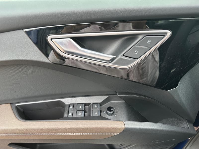 Audi Q4 e-tron Corporate | 45 e-tron | Camera | GPS | Carplay | Sieges av chauffants | kms evolutifs - 10