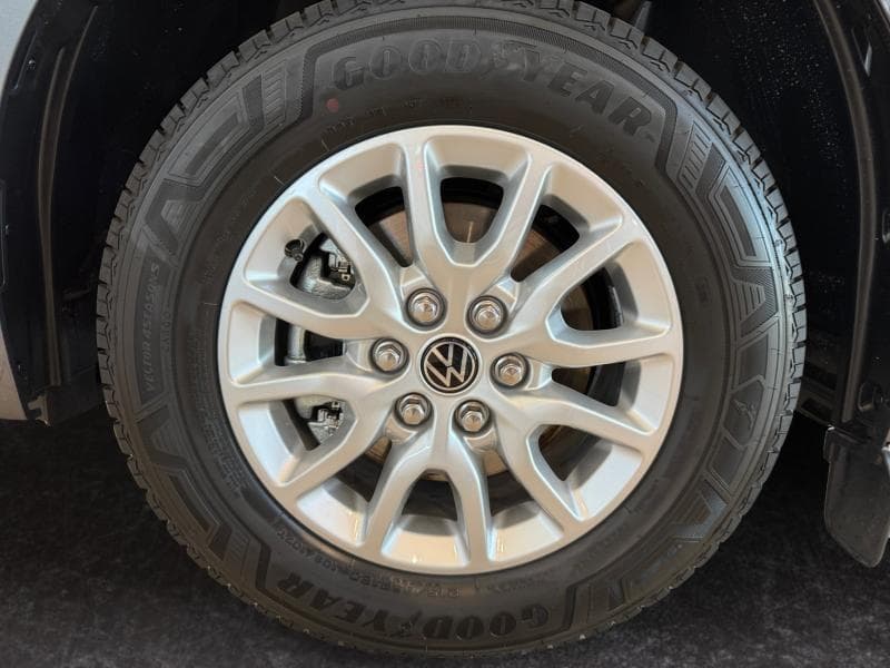 Volkswagen Caravelle E-Caravelle Life 3100mm BEV - 24