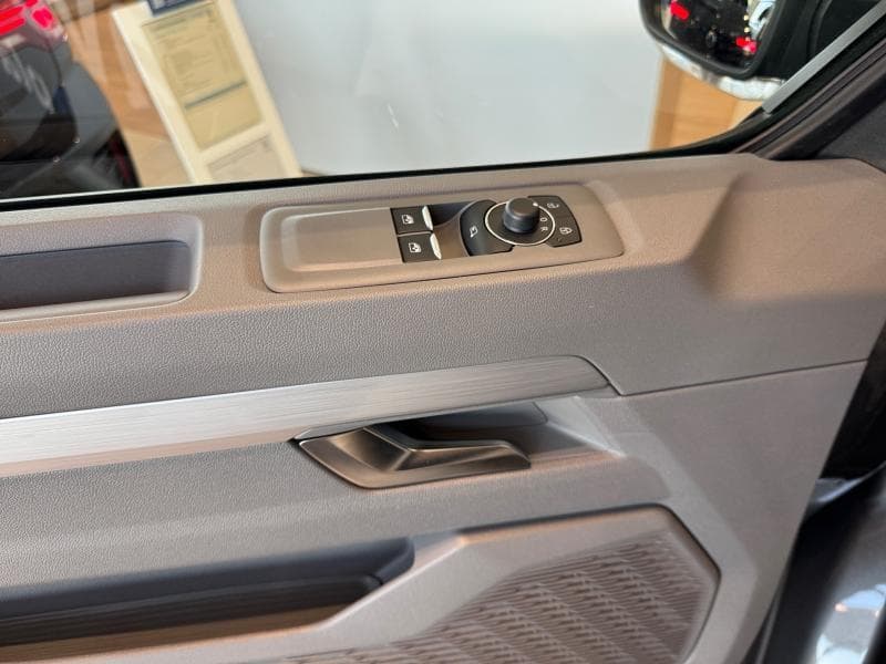 Volkswagen Caravelle E-Caravelle Life 3100mm BEV - 22