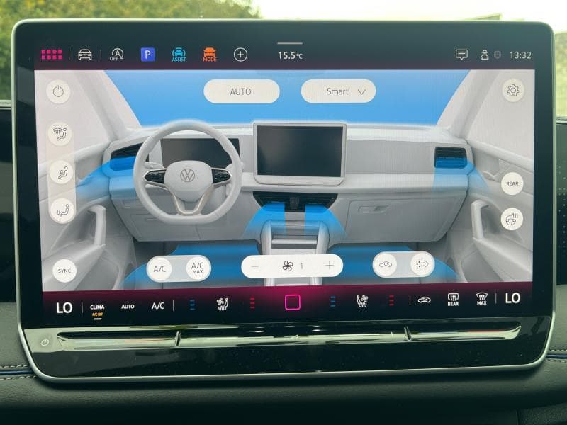 Volkswagen Tiguan R-Line | 1.5 ETSI 150CH | Gps | Caméra | Carplay | Attelage | - 24