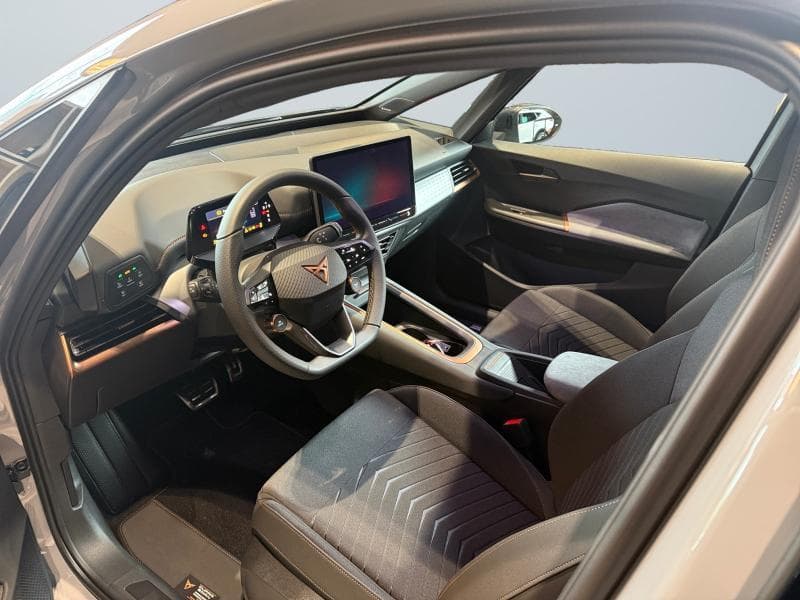 Cupra Born Business - 14