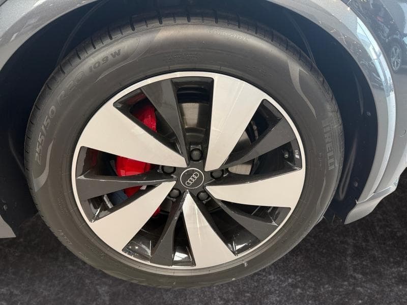 Audi Q6 e-tron Advanced/100KWh 387cv 620Kms WLTP | Quattro | Pneumatique | GPS | Carplay | Caméra 360 | Capteurs AV+AR | Toit ouvrant pano | Sièges AV chauffants | Clim auto | Cuir | Virtual Cockpit | Led Matrix - 8