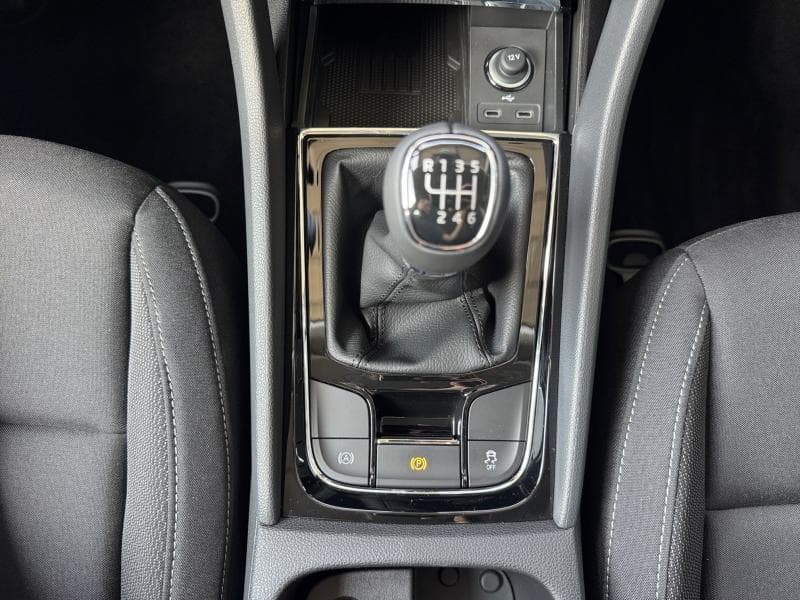 Skoda Karoq Family | 1.0 TSI 115cv | Carplay | Camera | Attelage | Virtual Cockpit - 24