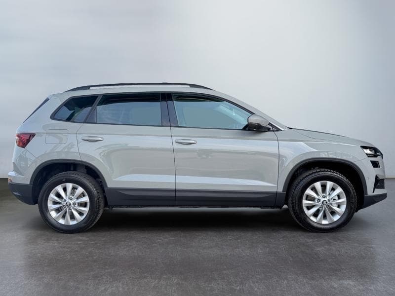 Skoda Karoq Family | 1.0 TSI 115cv | Carplay | Camera | Attelage | Virtual Cockpit - 7