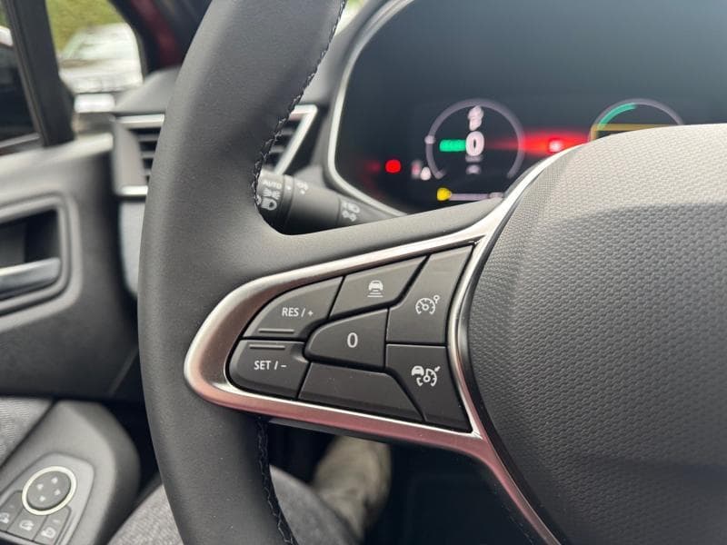 Renault Clio Techno | 1.6 Hybrid 145 cv | Camera | Carplay | Clim auto | Alu - 19