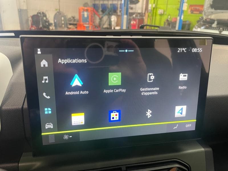 Dacia Spring Extreme*CarPlay*CaméraRecul*AidesConduite*GPS*+* - 15