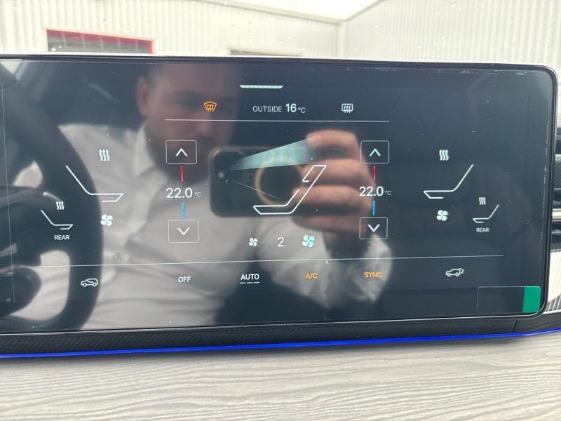 KGM ACTYON Titanium | 1.5 T-GDI 163cv | Carplay | Caméra360 | GPS | Capteurs Av+Ar - 23