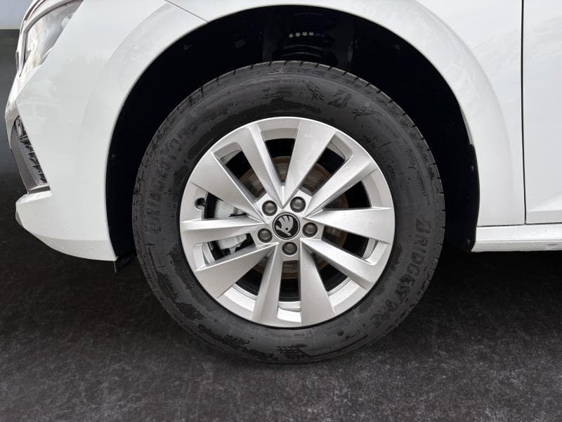 Skoda Kamiq Family 1.0 TSI 116cv 6 vitesses - 9