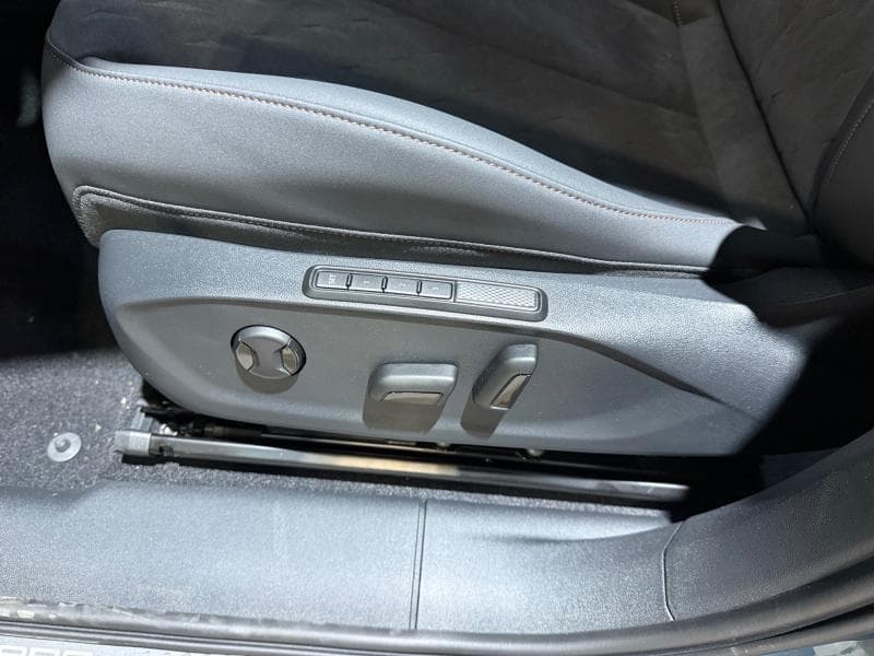 Cupra Terramar Business - 27