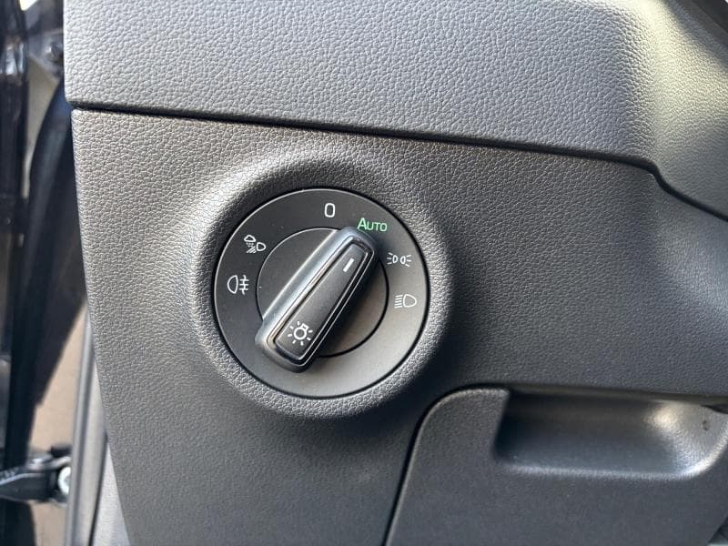 Skoda Karoq Sportline | 1.5 tsi 150cv | Boite auto | GPS| Caméra | Toit pano | volant chauffant - 25