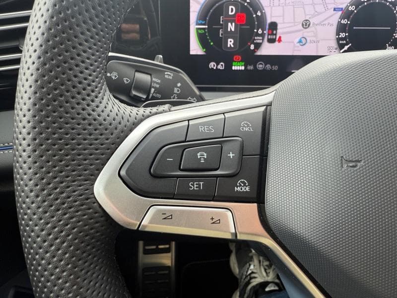 Volkswagen Tiguan R-LineBusinessPremium | 1.5 TSI 150 CV| Camera360 | Toit ouvrant - 17