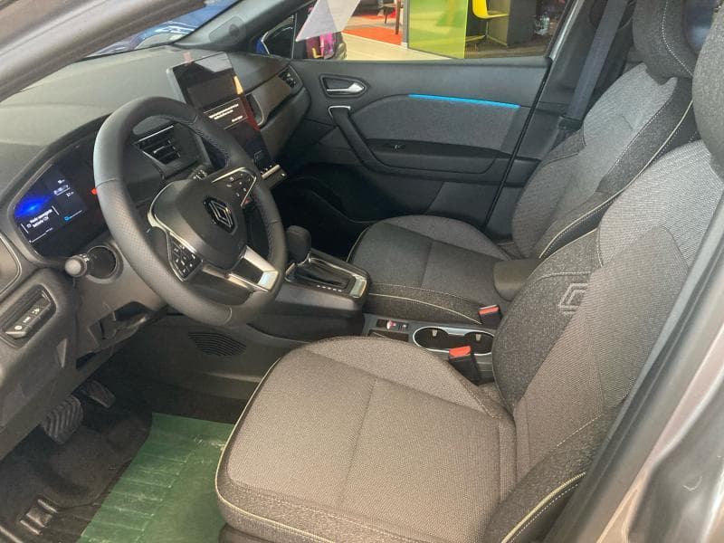 Renault Captur II Techno - 16