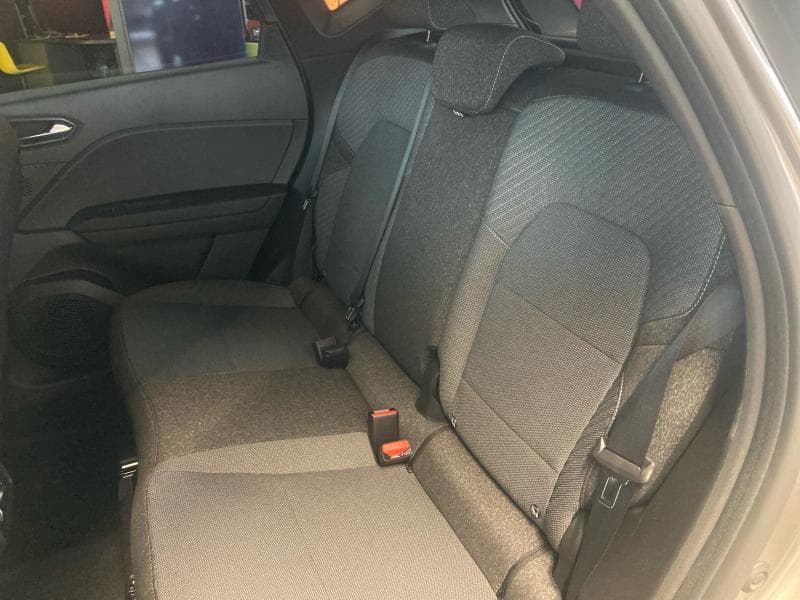 Renault Captur II Techno - 18