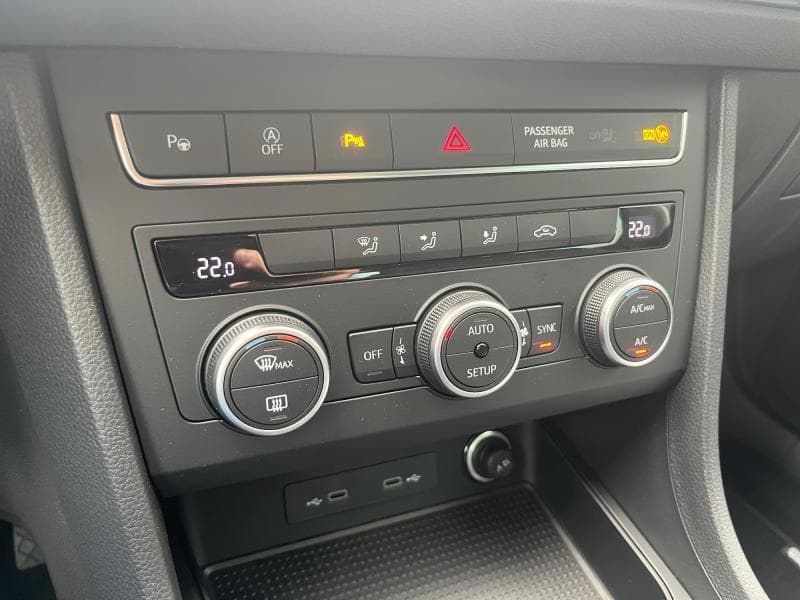 Seat Ateca Move Navi | 1.0 tsi 115cv | GPS | Caméra de recul | Phares LED | Alcantara | Clim auto | Attache remorque - 22