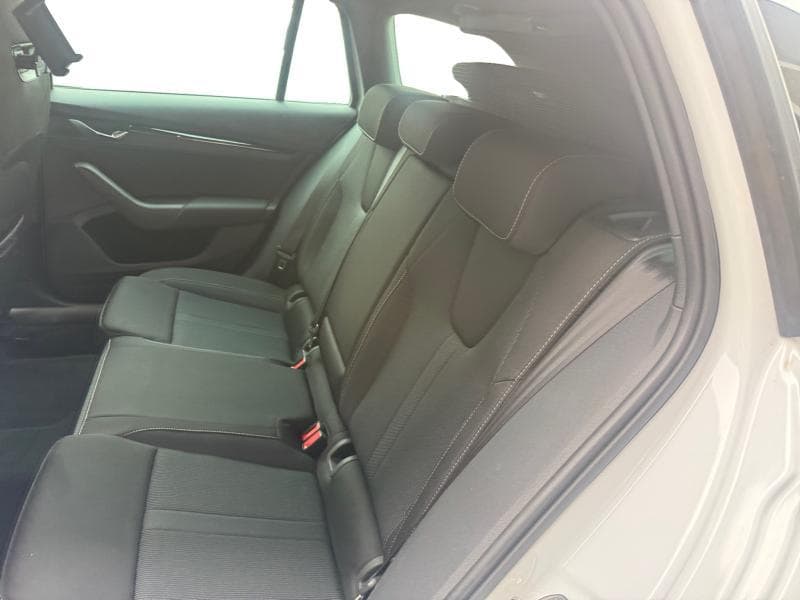 Skoda Octavia Sportline - 12