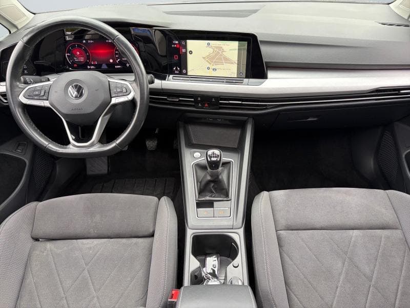 Volkswagen Golf Life | 2.0 TDi 116 CV | toit Pano | Jantes 17  | Caméra - 11