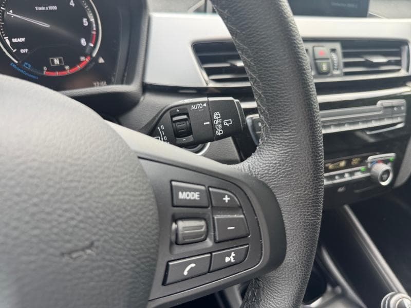 BMW Serie X X1 1.5 D 116cv | GPS | Capteurs Av+Ar | Hayon électrique | Clim auto - 16