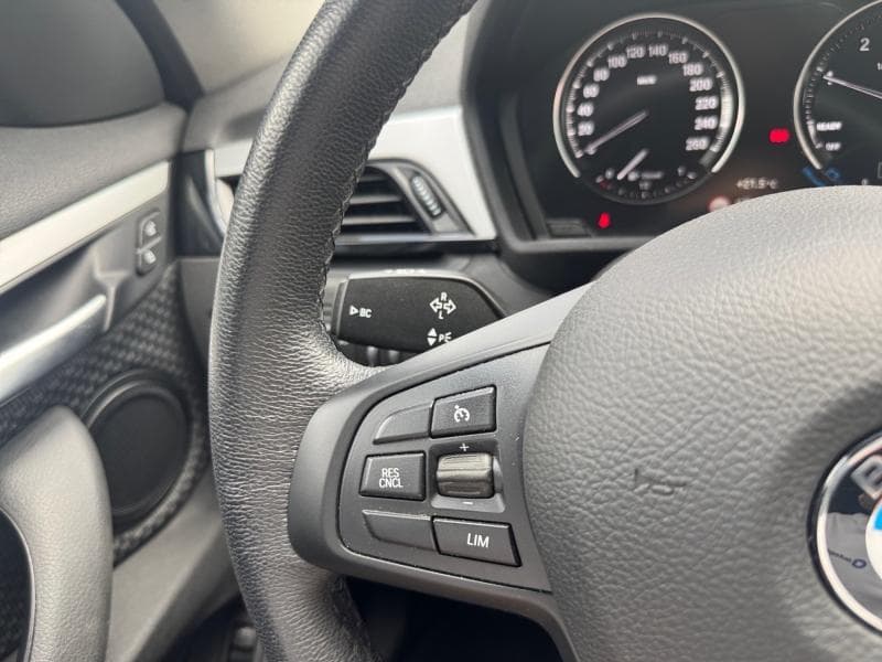 BMW Serie X X1 1.5 D 116cv | GPS | Capteurs Av+Ar | Hayon électrique | Clim auto - 15