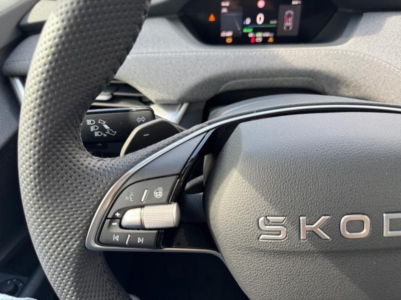Skoda Enyaq iV 85 | 85kwh 286cv 581kms WLTP | Coffre electrique | siege electrique | GPS | Attelage - 19