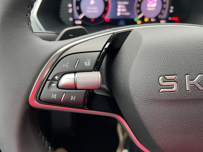 Skoda Octavia corporate | 1.5 tsi 116cv | Camera | Carplay |  Led | Coffre Electrique - 15