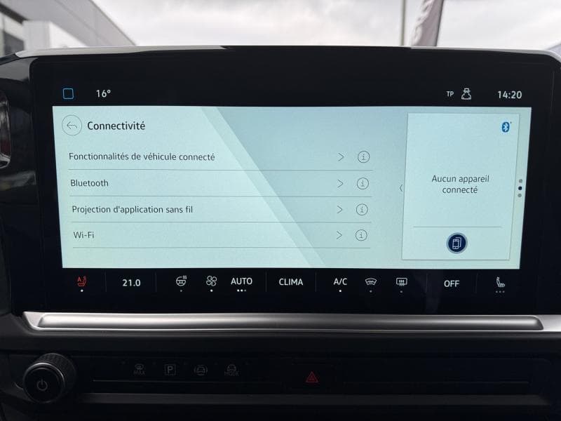 Volkswagen Caravelle E-Caravelle*8Places*Carplay*Camera*Jantes - 24