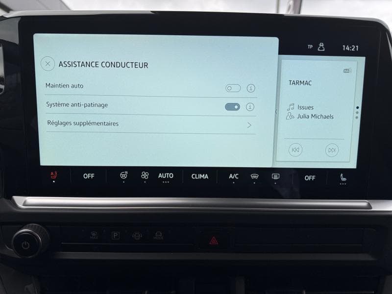 Volkswagen Caravelle E-Caravelle*8Places*Carplay*Camera*Jantes - 23