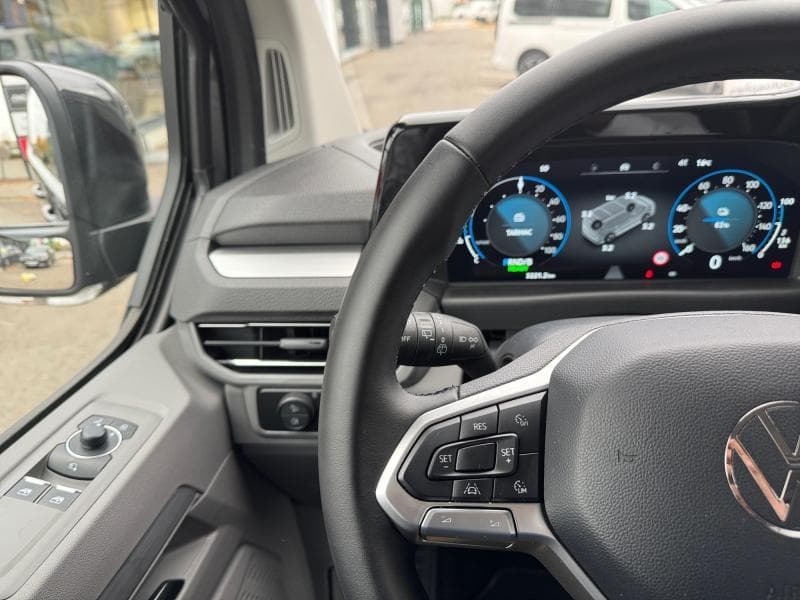 Volkswagen Caravelle E-Caravelle*8Places*Carplay*Camera*Jantes - 17