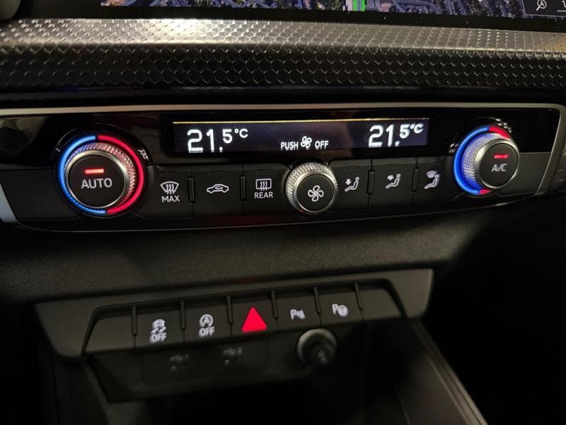 Audi A1 S Line *Bte Auto, Carplay, Capteurs AV ARR, LED, JA17 p - 22