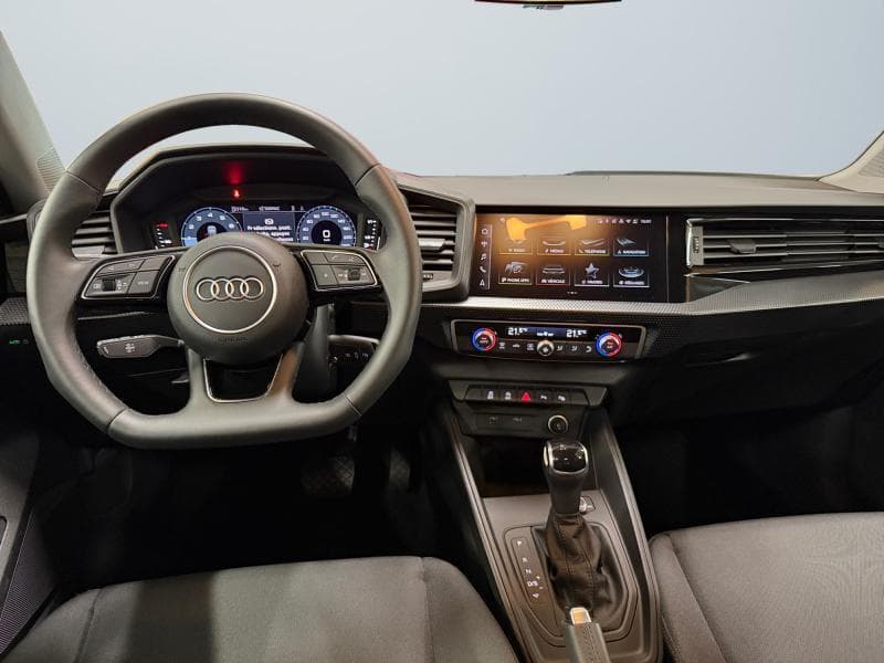 Audi A1 S Line *Bte Auto, Carplay, Capteurs AV ARR, LED, JA17 p - 14