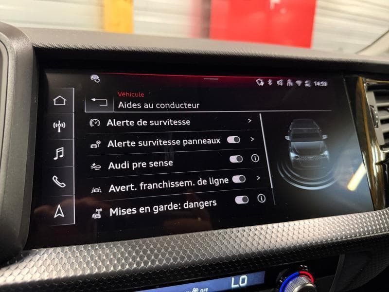 Audi A1 S Line *Bte Auto, Carplay, Capteurs AV ARR, LED, JA17 p - 20