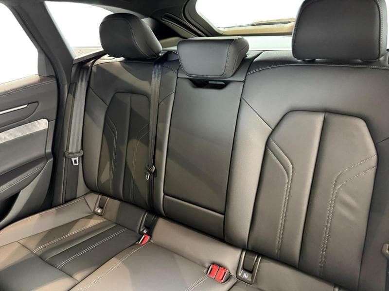 Audi A6 Avant S-line - 17