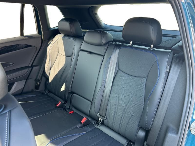 Volkswagen Tiguan R-Line Business Premium - 12
