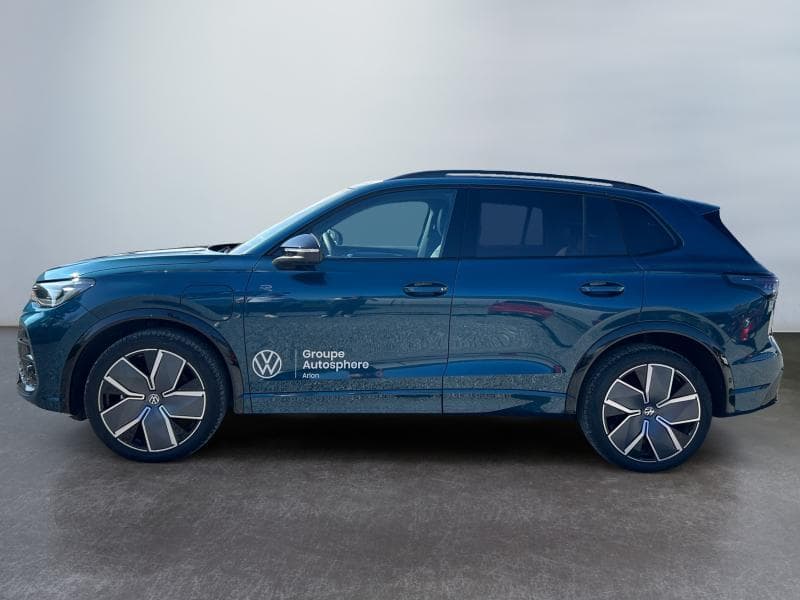 Volkswagen Tiguan R-Line Business Premium - 10