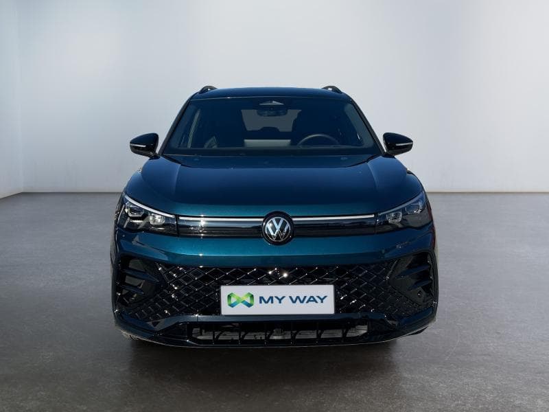 Volkswagen Tiguan R-Line Business Premium - 5