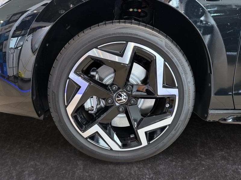 Volkswagen Passat Variant R-Line Business Premium - 17