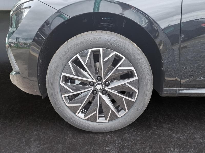Skoda Kamiq Family | 1.0 TSI 115cv | Carplay | Camera | GPS | Virtual Cockpit - 13