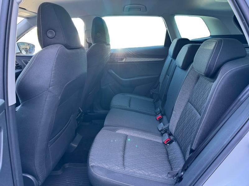 Skoda Karoq Style | 2.0 TDI 115cv | Caméra360 | Carplay | GPS | Attelage - 12