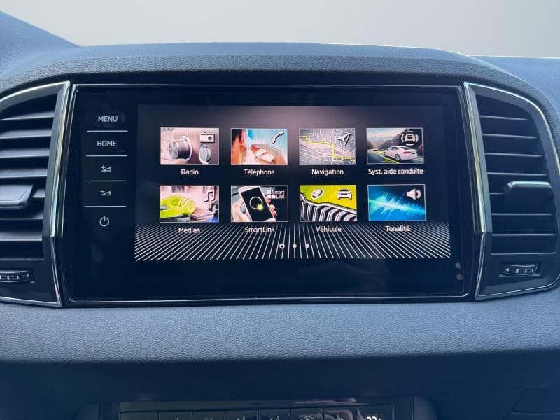 Skoda Karoq Style | 2.0 TDI 115cv | Caméra360 | Carplay | GPS | Attelage - 18