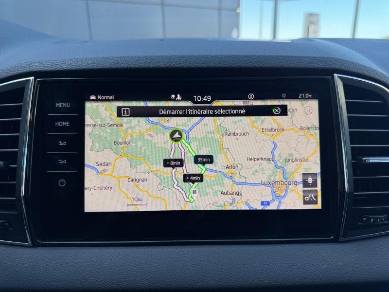 Skoda Karoq Style | 2.0 TDI 115cv | Caméra360 | Carplay | GPS | Attelage - 27