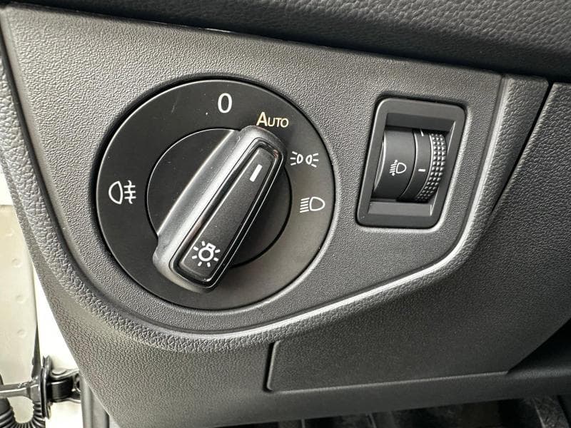 Volkswagen Polo VI Life Business | 1.0 TSI 95 CV | GPS | Carplay | Clim auto | JA 15 pouces | kms evolutifs - 16