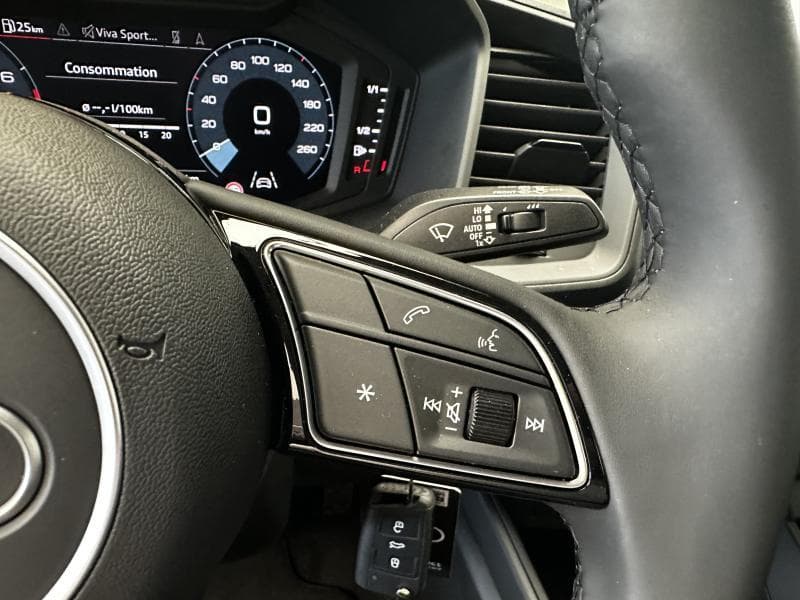 Audi A1 S Line ext | 1.0 TFSI 95 CV | Boite auto | GPS | Capteurs av et arr | Carplay | kms evolutifs - 20