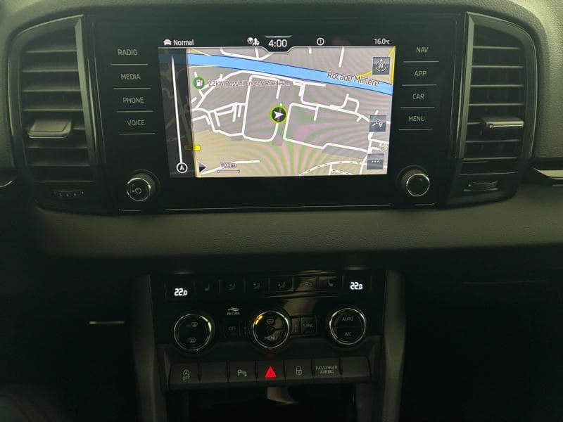 Skoda Karoq Sport-line | 1.5 TSI DSG 150 cv | Carplay | Clim auto | Capteurs av arr | Alu | Cruise - 15