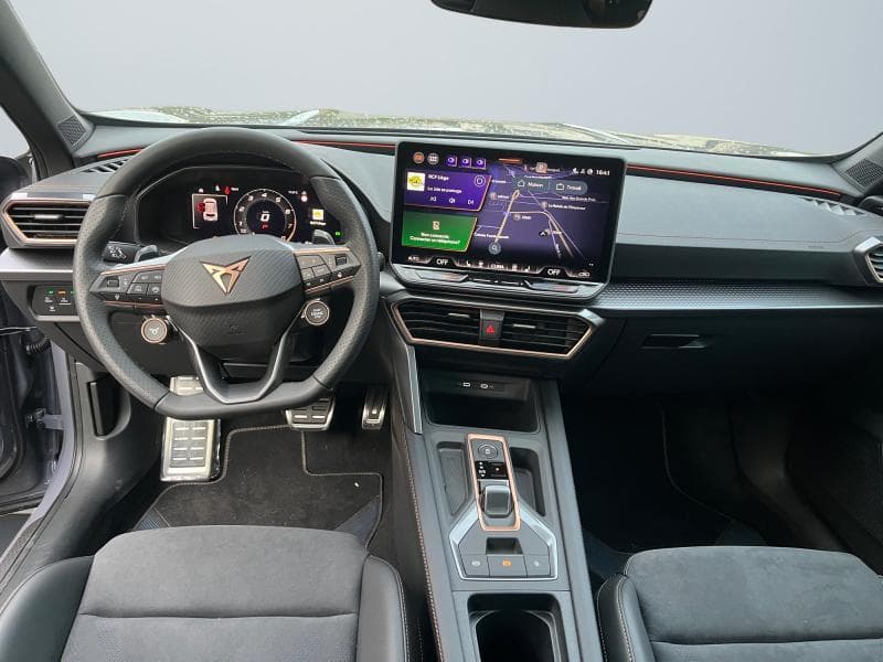 Cupra Formentor Impulse Plus | 1.5 Plug-in 204cv | siège chauffant | carplay | coffre éléctrique | camera 360 - 12