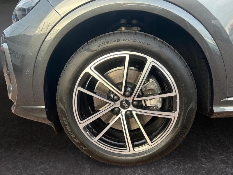 Audi Q5 Q5 S line*Quattro*Pneumatic*Attelage*Non Immat* - 5