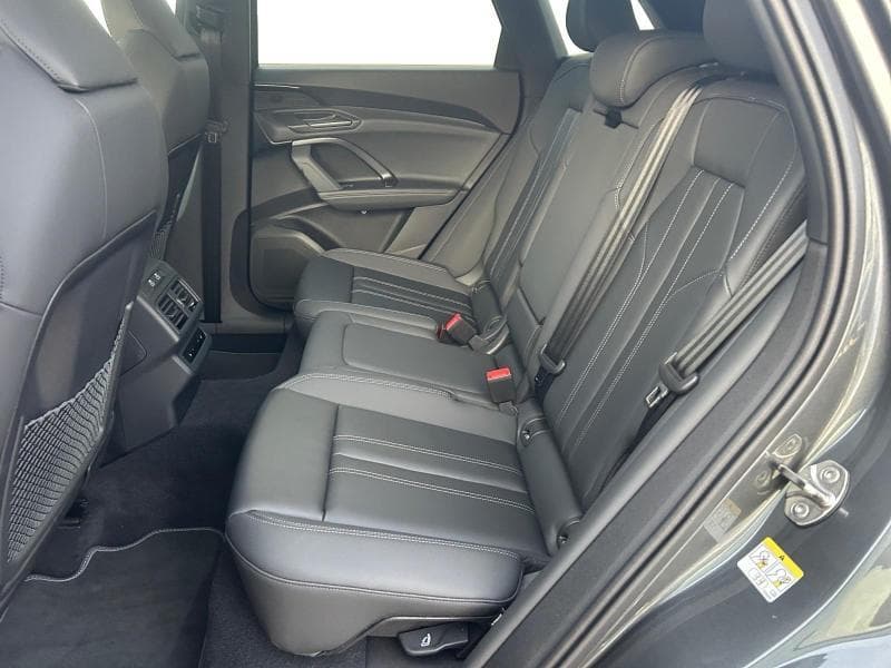Audi Q5 Q5 S line*Quattro*Pneumatic*Attelage*Non Immat* - 9